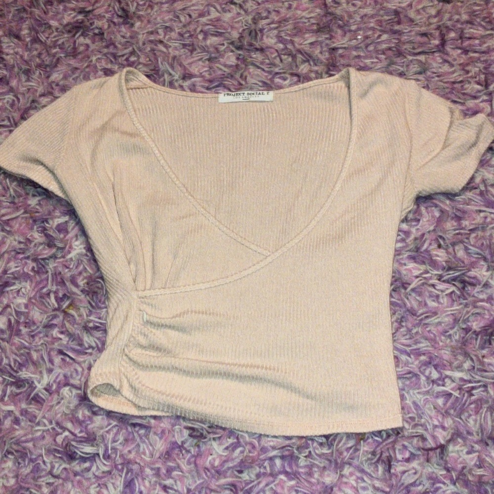 Low cut crop